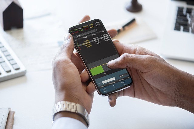 Tools für Krypto-Visionäre: Wallets, Mining-Pools und Broker Tools für Krypto-Visionäre: Wallets, Mining-Pools und Broker