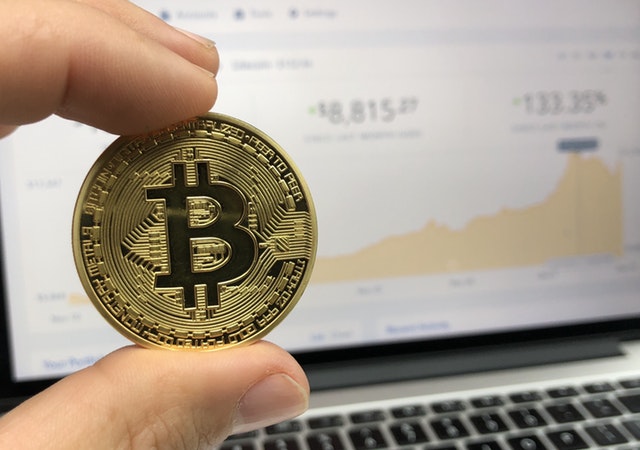 Tools für Krypto-Visionäre: Wallets, Mining-Pools und Broker Tools für Krypto-Visionäre: Wallets, Mining-Pools und Broker