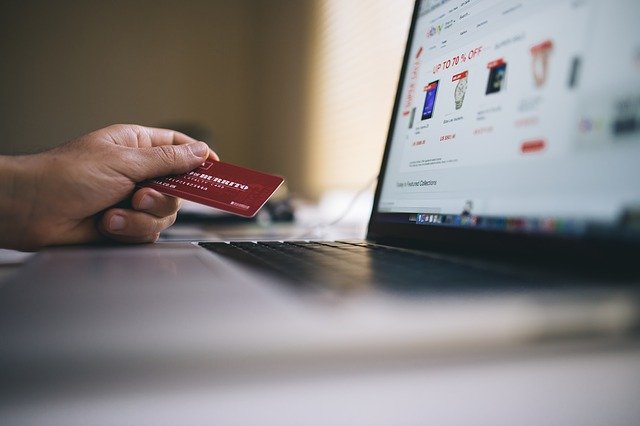 E-Commecrce - Magento E-Commecrce - Magento